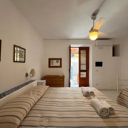 Al Mare Aparthotel