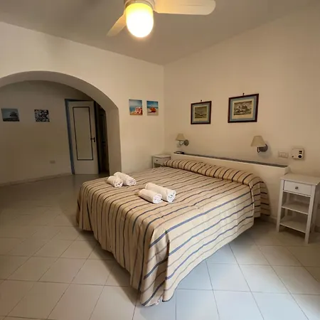 Aparthotel Al Mare Vulcano (Isola)