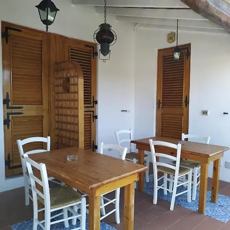Al Mare Aparthotel Vulcano (Isola)