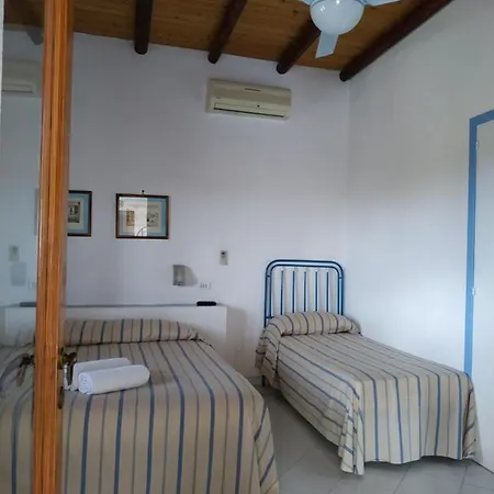 Al Mare Aparthotel Vulcano (Isola)