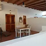 Aparthotel La Casa Al Mare