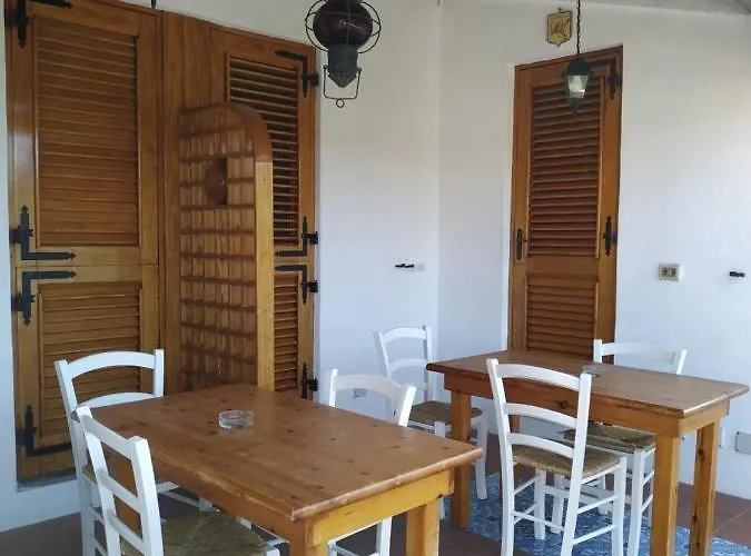 La Casa Al Mare Aparthotel Vulcano (Isola)